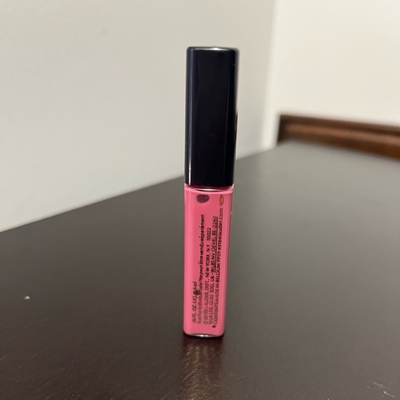 NEW MINI ESTÉE LAUDER PURE COLOUR ENVY KISSABLE LIP SHINE IN ANGEL GLEAM 4.6 ml - Picture 5 of 6
